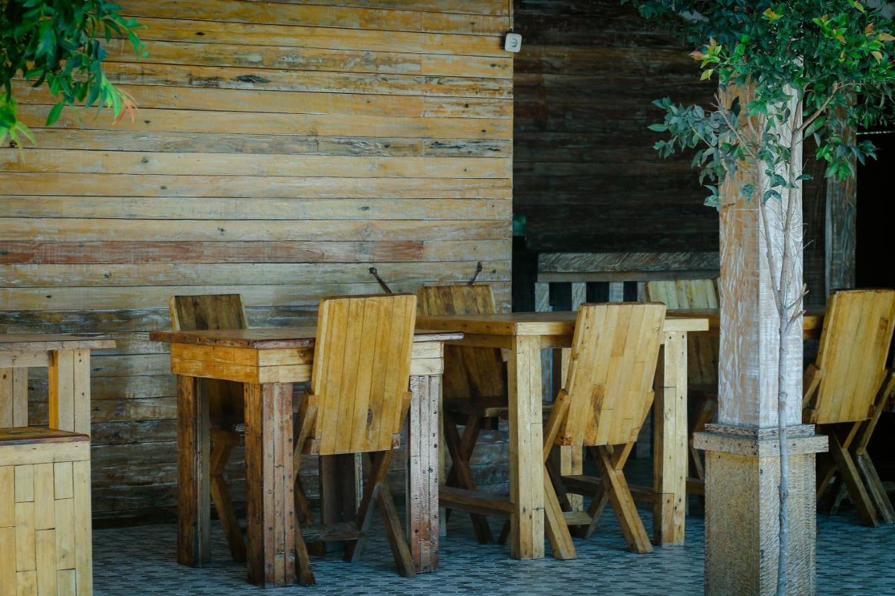 Gili Kulemba Bungalow ギリ・トラワンガン エクステリア 写真
