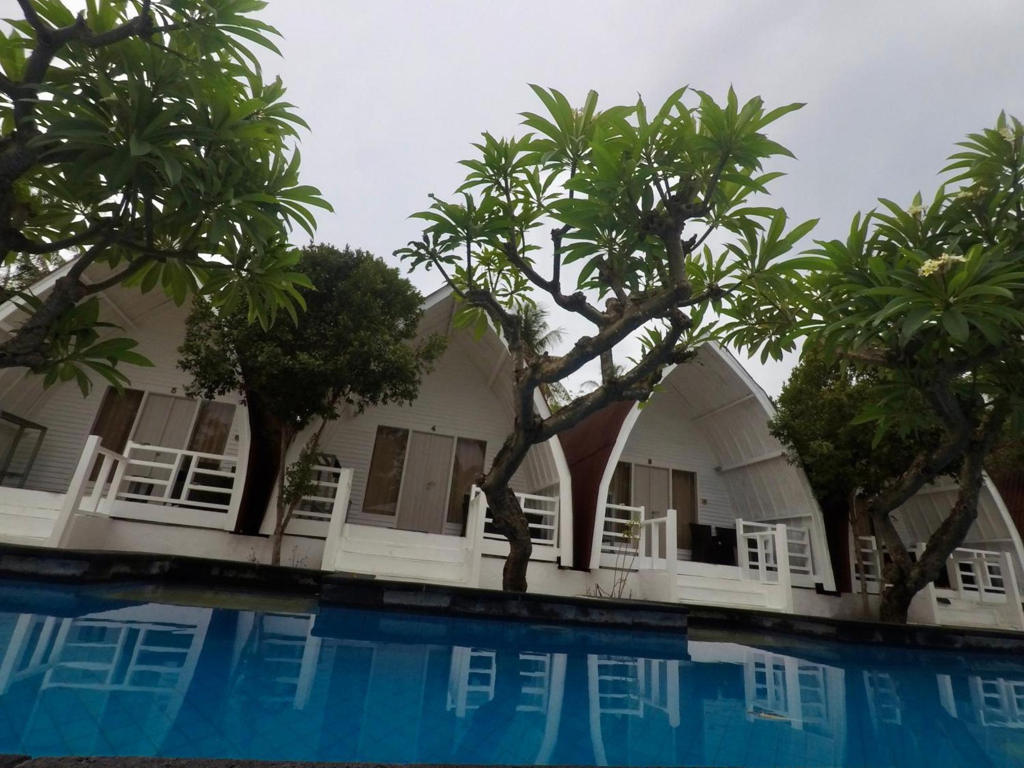 Gili Kulemba Bungalow ギリ・トラワンガン エクステリア 写真