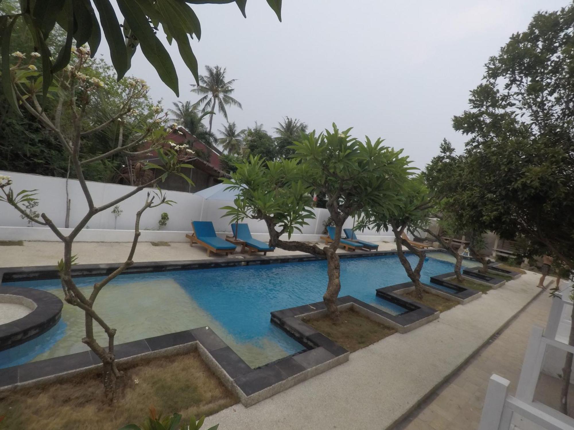 Gili Kulemba Bungalow ギリ・トラワンガン エクステリア 写真